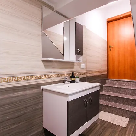 Reve De Hotel 3*