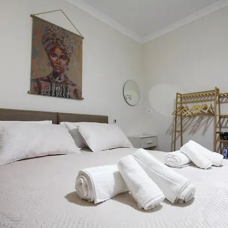 Hotel Reve De Tirana